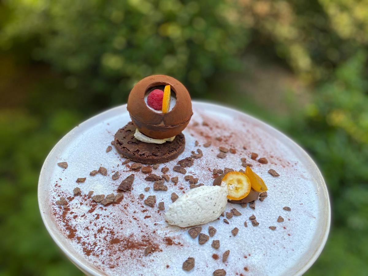 Latitude Ouest Hotel Restaurant & Spa Locronan Εξωτερικό φωτογραφία
