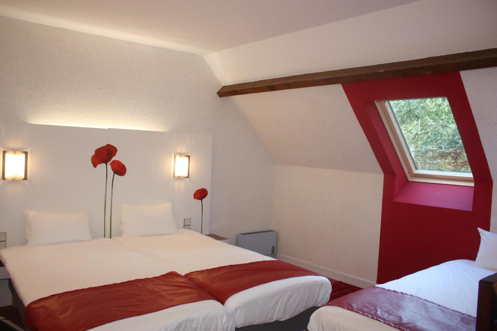 Latitude Ouest Hotel Restaurant & Spa Locronan Εξωτερικό φωτογραφία