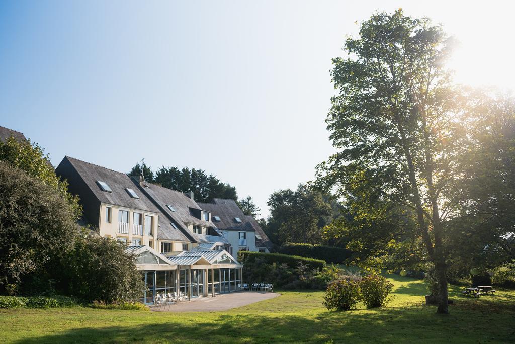 Latitude Ouest Hotel Restaurant & Spa Locronan Εξωτερικό φωτογραφία